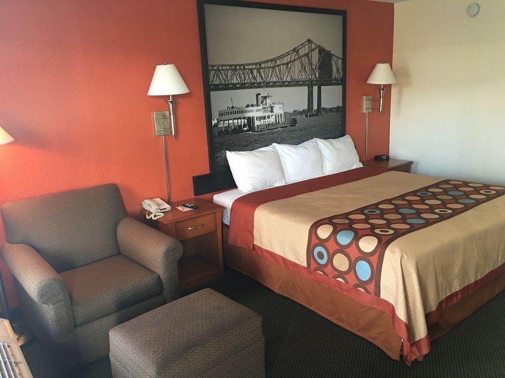 Super 8 By Wyndham Baton Rouge/I-10 Inniswold Exterior foto